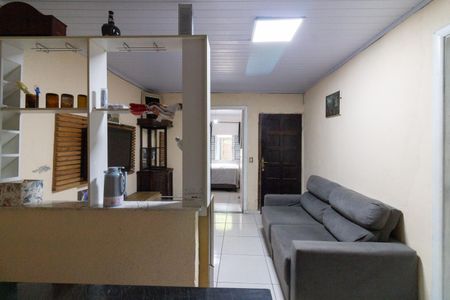 Sala de casa para alugar com 2 quartos, 51m² em Jardim Celeste, São Paulo