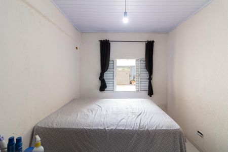 Quarto 1 de casa para alugar com 2 quartos, 51m² em Jardim Celeste, São Paulo