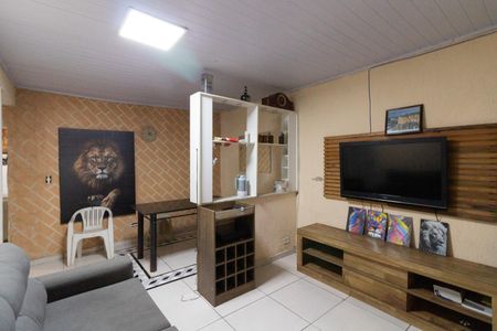 Sala de casa para alugar com 2 quartos, 51m² em Jardim Celeste, São Paulo