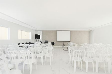 Apartamento à venda com 38m², 2 quartos e sem vagaÁrea comum - Salão de festas