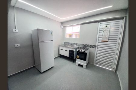 Cozinha de apartamento para alugar com 1 quarto, 65m² em Morro dos Barbosas, São Vicente
