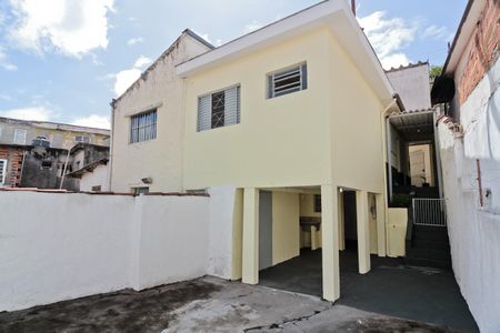 Casa para alugar com 80m², 2 quartos e 1 vagaÁrea externa