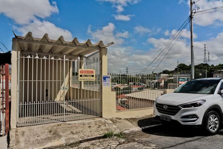Casa para alugar com 80m², 2 quartos e 1 vagaFachada + Placa