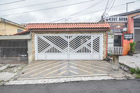 Casa à venda com 221m², 3 quartos e 3 vagasFachada