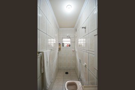 Casa à venda com 221m², 3 quartos e 3 vagasBanheiro