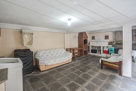 Casa à venda com 221m², 3 quartos e 3 vagasÁrea de Serviço