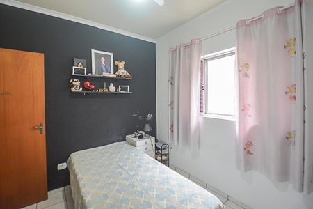 Casa à venda com 221m², 3 quartos e 3 vagasQuarto 2