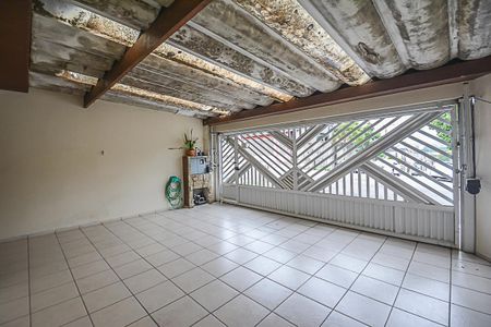 Casa à venda com 221m², 3 quartos e 3 vagasGaragem