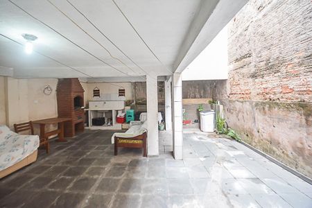 Casa à venda com 221m², 3 quartos e 3 vagasÁrea de Serviço