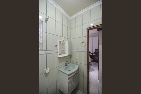 Casa à venda com 221m², 3 quartos e 3 vagasBanheiro da Suíte