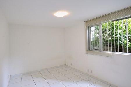 Apartamento à venda com 69m², 1 quarto e 1 vaga Apartamento à venda com 69m², 1 quarto e 1 vagaSala/Quarto