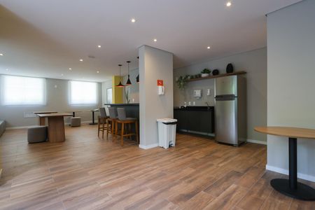 Apartamento à venda com 40m², 2 quartos e sem vaga Apartamento à venda com 40m², 2 quartos e sem vagaÁrea comum - Salão de festas