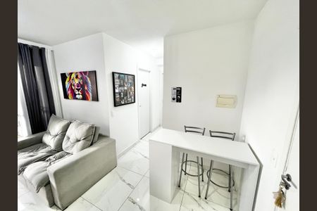 Apartamento à venda com 40m², 2 quartos e sem vagaSala/Cozinha