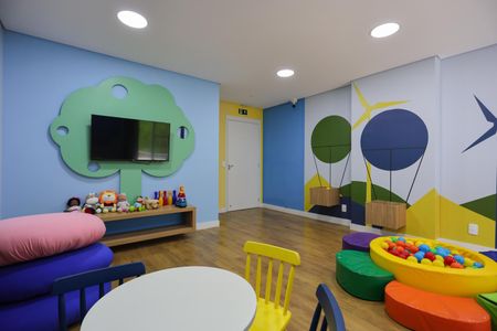 Apartamento à venda com 40m², 2 quartos e sem vaga Apartamento à venda com 40m², 2 quartos e sem vagaÁrea comum - Brinquedoteca