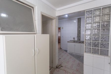 Apartamento à venda com 160m², 4 quartos e 1 vagaÁrea de Serviço