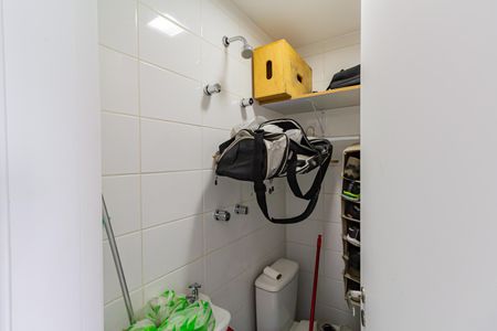 Apartamento para alugar com 96m², 2 quartos e 2 vagasBanheiro de serviço