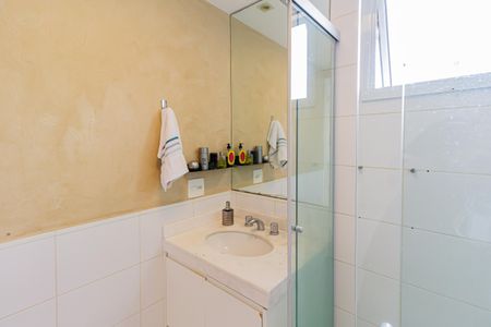 Apartamento para alugar com 96m², 2 quartos e 2 vagasBanheiro da Suíte