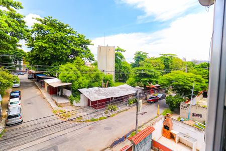 Sala vista  de apartamento para alugar com 2 quartos, 66m² em Inhaúma, Rio de Janeiro
