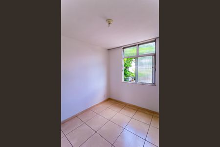 Quarto  de apartamento para alugar com 2 quartos, 66m² em Inhaúma, Rio de Janeiro