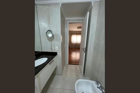 Apartamento à venda com 156m², 3 quartos e 2 vagas Apartamento à venda com 156m², 3 quartos e 2 vagasFoto 09