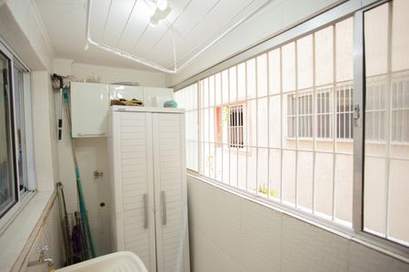 Apartamento à venda com 85m², 2 quartos e 1 vagaÁREA DE SERVIÇO