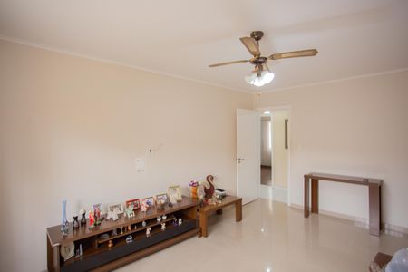 Apartamento à venda com 85m², 2 quartos e 1 vagaSALA