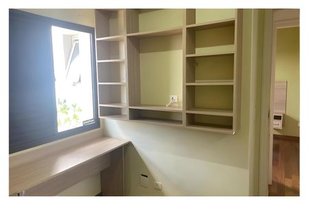 Apartamento para alugar com 3 quartos, 130m² em Jardim Santo Antonio, Poá