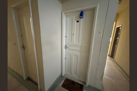 Apartamento à venda com 50m², 1 quarto e sem vagaCaixa LockBox