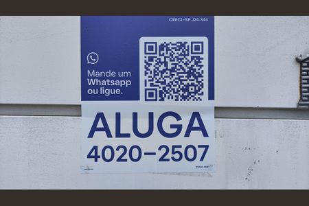 Casa para alugar com 750m², 2 quartos e 1 vaga Casa para alugar com 750m², 2 quartos e 1 vagaFachada