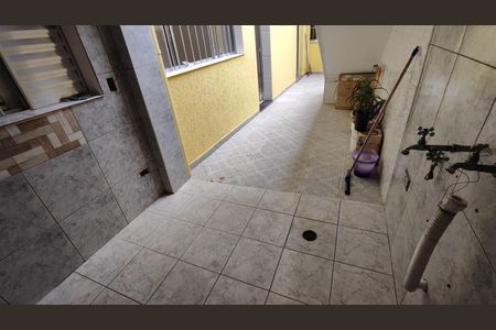 Casa para alugar com 750m², 2 quartos e 1 vaga Casa para alugar com 750m², 2 quartos e 1 vagaÁrea de Serviço