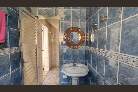 Casa para alugar com 750m², 2 quartos e 1 vaga Casa para alugar com 750m², 2 quartos e 1 vagaBanheiro social