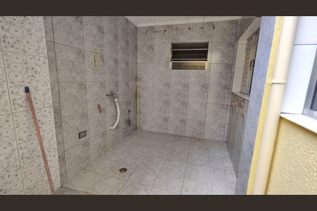 Casa para alugar com 750m², 2 quartos e 1 vaga Casa para alugar com 750m², 2 quartos e 1 vagaÁrea de Serviço