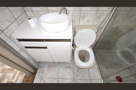 Banheiro da Suíte de casa para alugar com 2 quartos, 750m² em Parque Sao Francisco, Ferraz de Vasconcelos