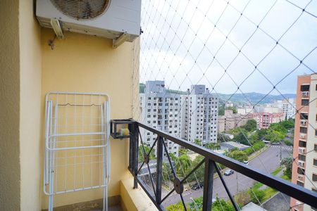 Varanda  de apartamento para alugar com 2 quartos, 54m² em Jardim Carvalho, Porto Alegre