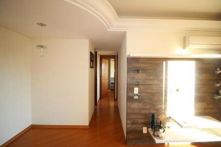 Apartamento à venda com 58m², 2 quartos e 2 vagasSala