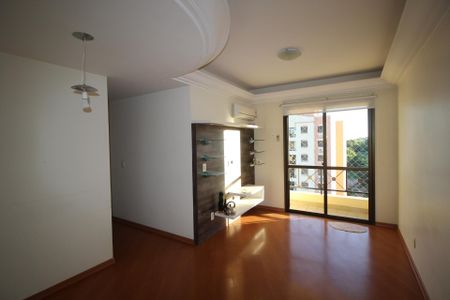 Sala de apartamento à venda com 2 quartos, 58m² em Jardim Carvalho, Porto Alegre