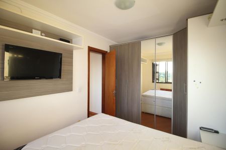 Apartamento à venda com 58m², 2 quartos e 2 vagasQuarto 2