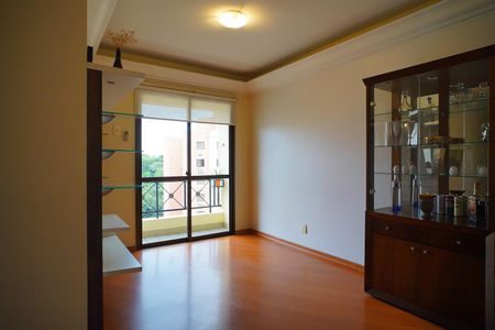 Sala  de apartamento para alugar com 2 quartos, 54m² em Jardim Carvalho, Porto Alegre