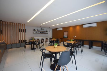 Apartamento para alugar com 47m², 2 quartos e 1 vagaÁrea comum - Salão de festas
