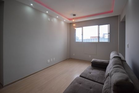 Sala de apartamento para alugar com 2 quartos, 47m² em Taquara, Rio de Janeiro