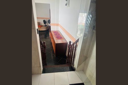 Casa para alugar com 120m², 2 quartos e 2 vagasCorredor