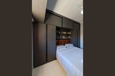 Casa de condomínio para alugar com 123m², 3 quartos e 2 vagasSuite