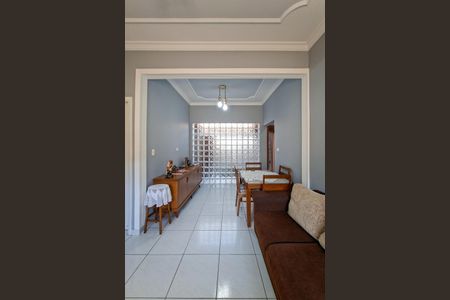 Casa de condomínio para alugar com 123m², 3 quartos e 2 vagasSala