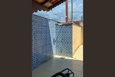 Casa de condomínio para alugar com 123m², 3 quartos e 2 vagasDucha