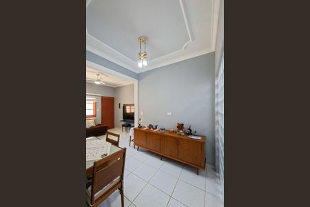 Casa de condomínio para alugar com 123m², 3 quartos e 2 vagasSala