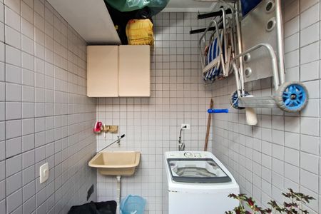 Casa de condomínio para alugar com 123m², 3 quartos e 2 vagasÁrea de Serviço