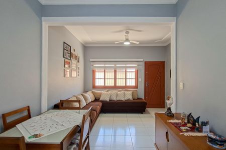 Casa de condomínio para alugar com 123m², 3 quartos e 2 vagasSala