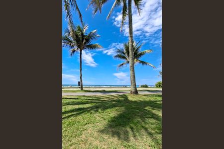 Casa de condomínio para alugar com 123m², 3 quartos e 2 vagasPraia