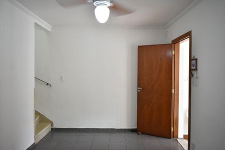 Sala de casa à venda com 3 quartos, 100m² em Planalto Paulista, São Paulo