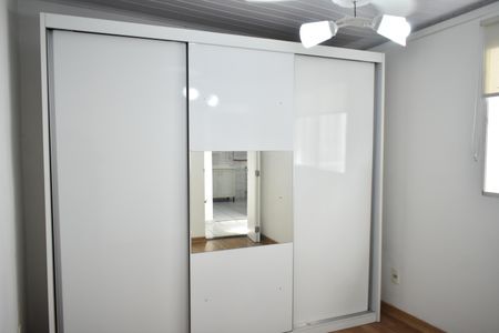 Casa à venda com 100m², 3 quartos e 2 vagasQuarto 1